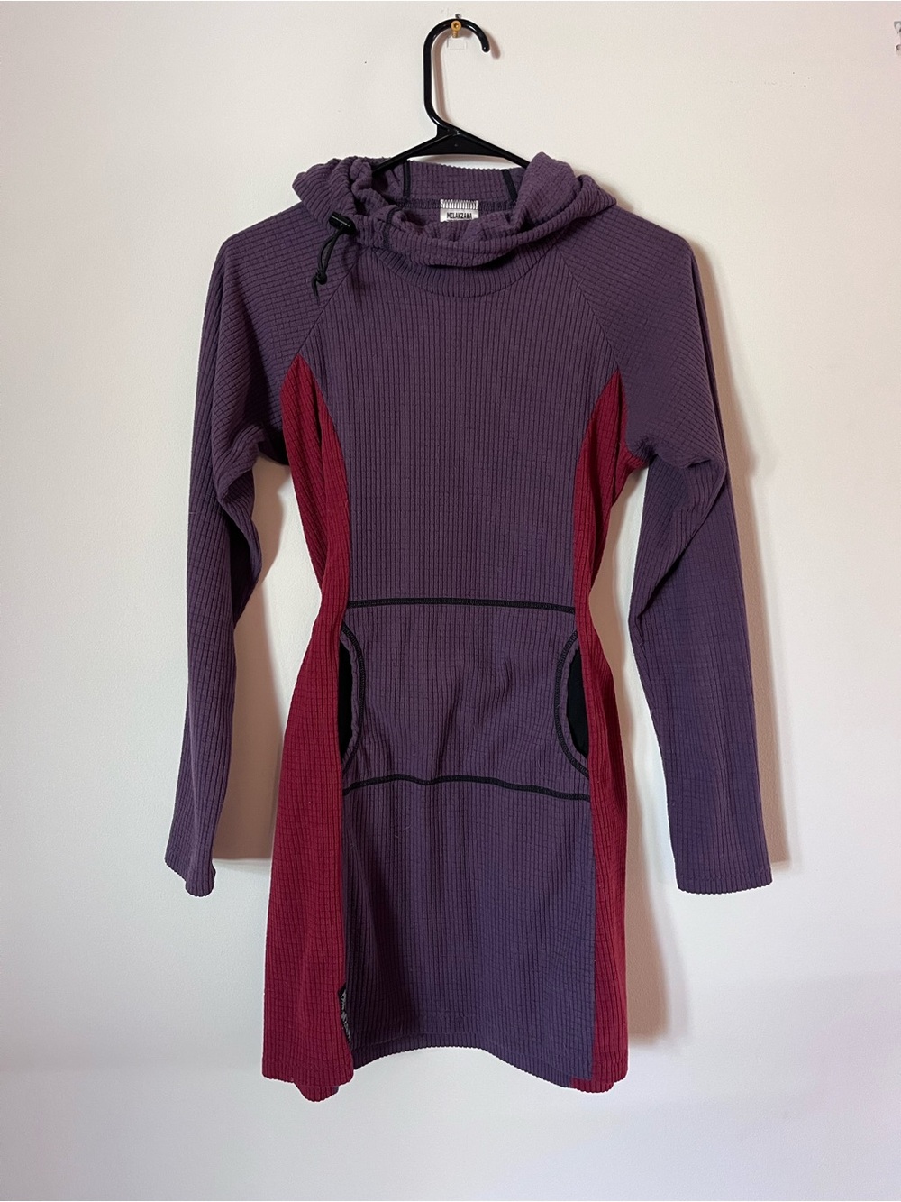 Melanzana hooded dress size small